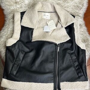 Trendy Boutique Black and Cream Shearling Vest